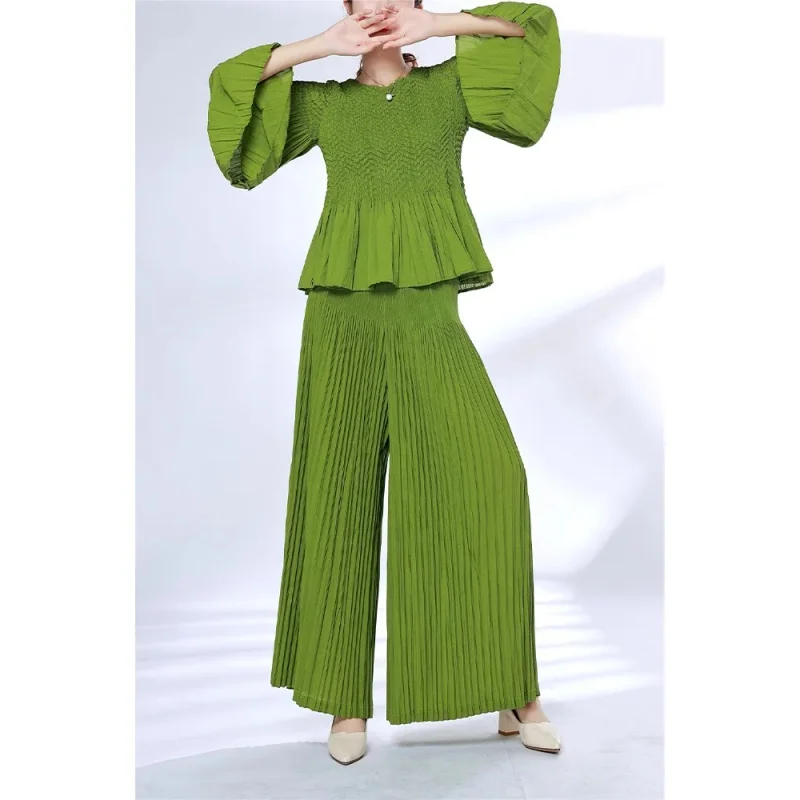 Miyake Pleated Pants Set Women's Autumn New Simple and Versatile Casual Short Top Loose Pants Wide Leg Pants Two Piece Set miyake pleated fish scale folded two piece set women 2023 autumn new suit casual simple v neck tops straight pencil pants