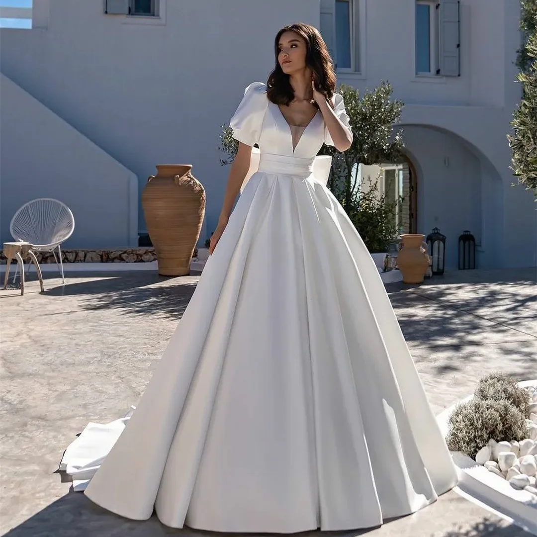 

Elegant V-Neck Wedding Dresses Bow A-Line Short Sleeve Sexy Sweep Train Garden Bridal Gown Vestido de novia Women Dresses