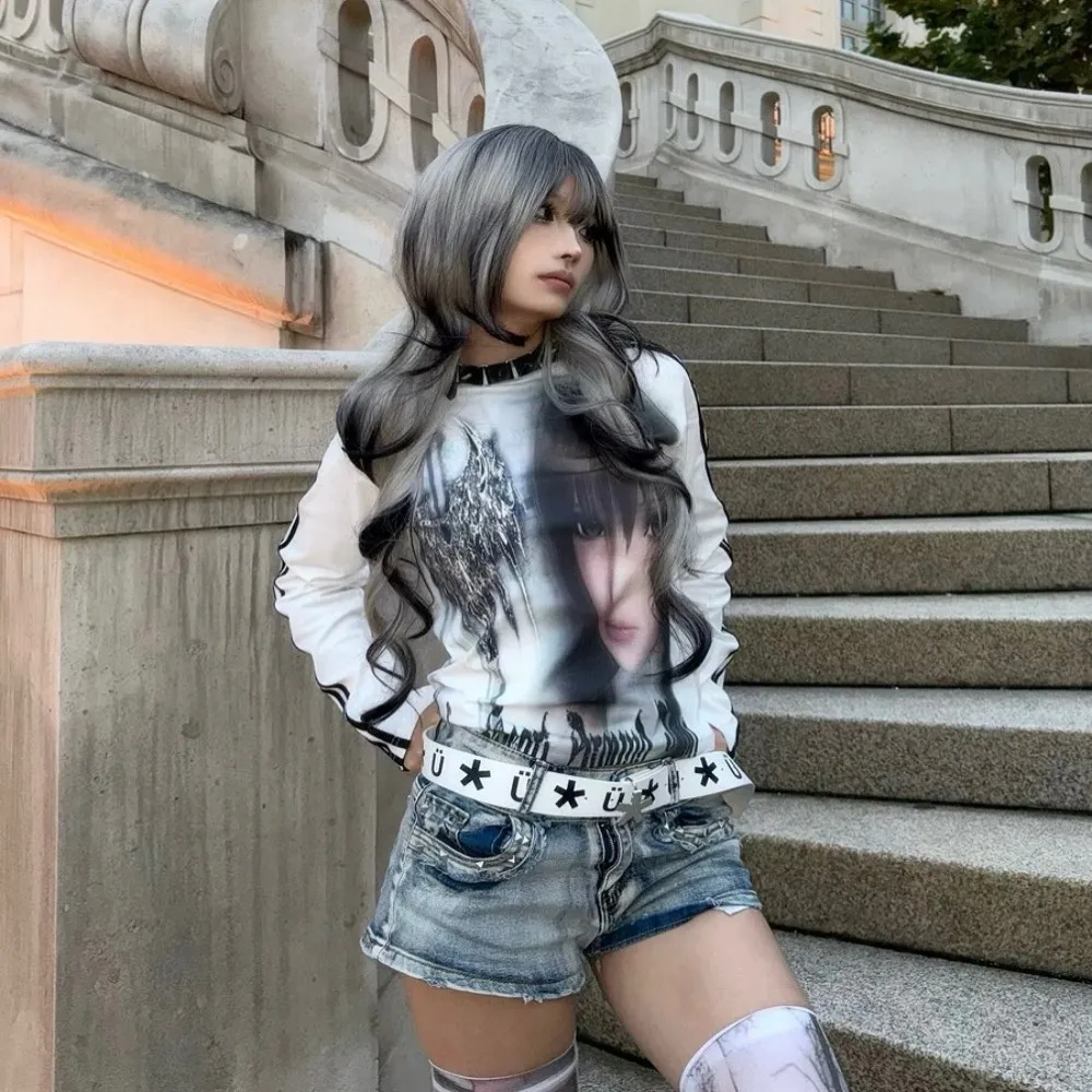 2026 Neues Sommer-T-Shirt mit Gothic-Muster, Modisches Retro-Cartoon-Oberteil, Langarm-T-Shirt, Y2K Street Punk Slimming Aesthetics K-Pop