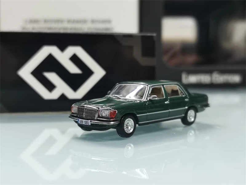 

Модель автомобиля под давлением MaxWell 1:64 1976 S W116 imited499