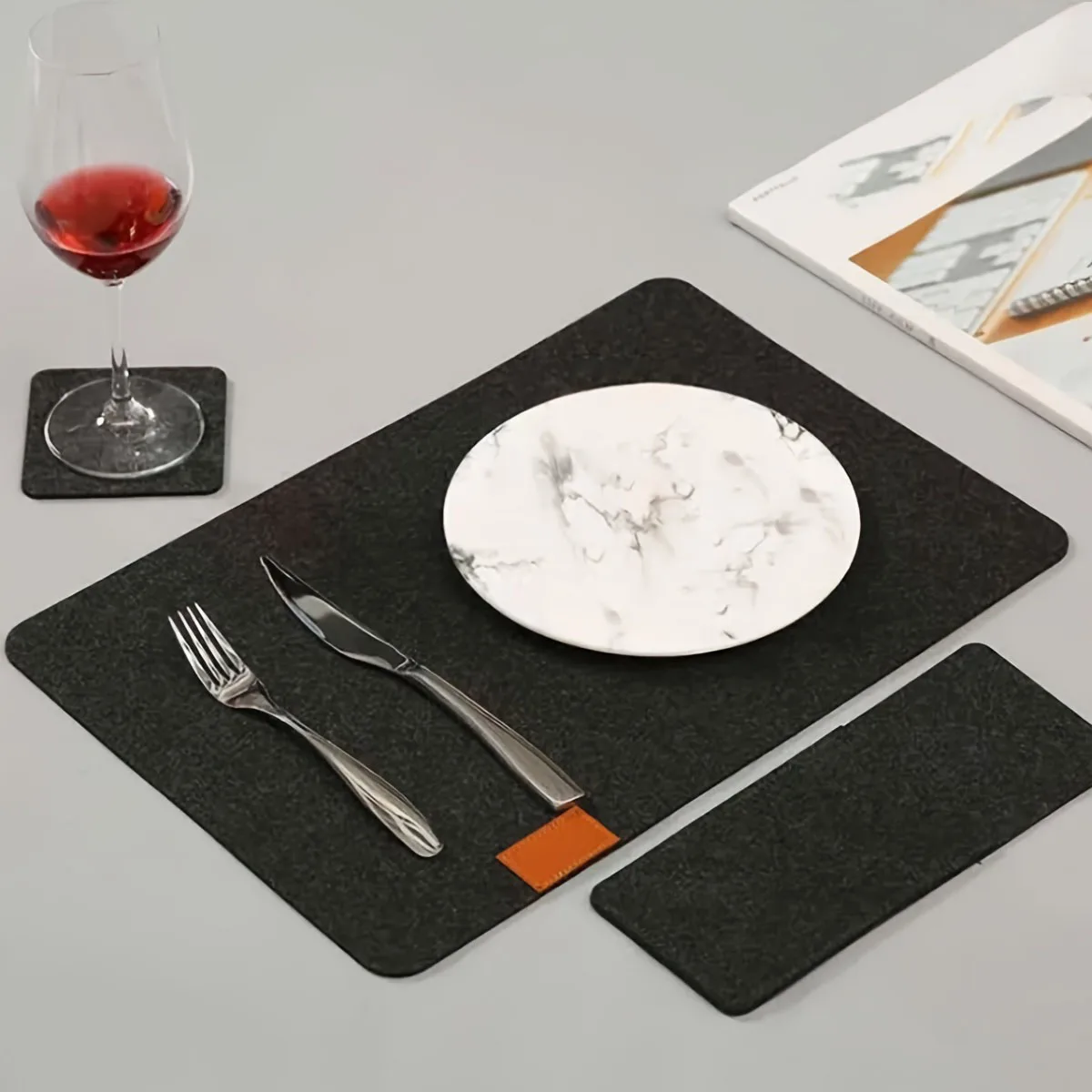 Deluxe Washable Dining Set: 4-Piece Placemats, Coasters, and Utensil Holders