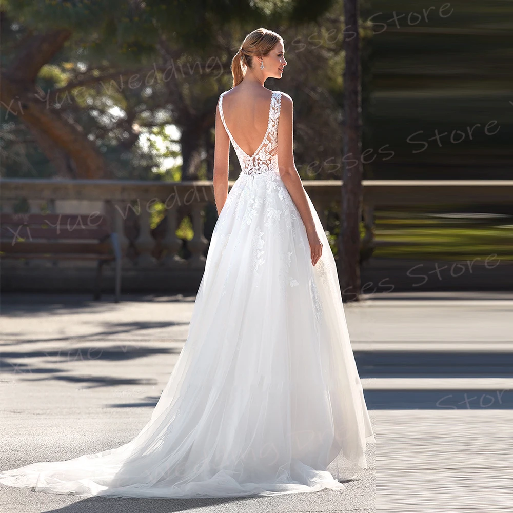 Charming Sexy V Neck A Line Women's Wedding Dresses Lace Appliques Customized Bride Gowns Sleeveless Backless Vestido De Noivas 2
