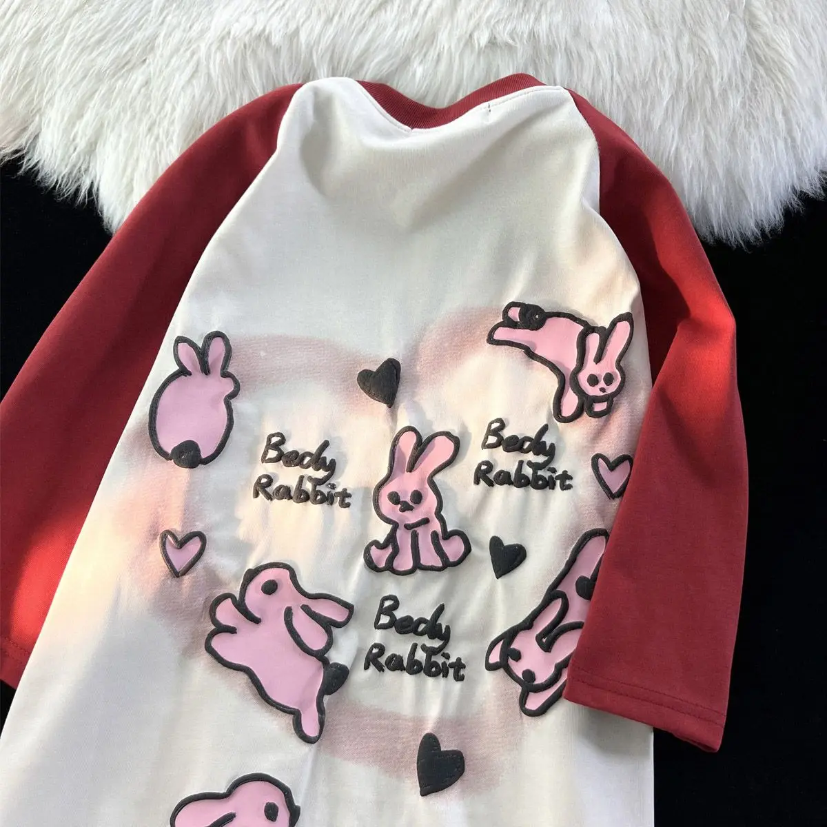 

American retro love rabbit t-shirt men and women couples lazy niche design sense of color contrast all-match half-sleeve top y2k