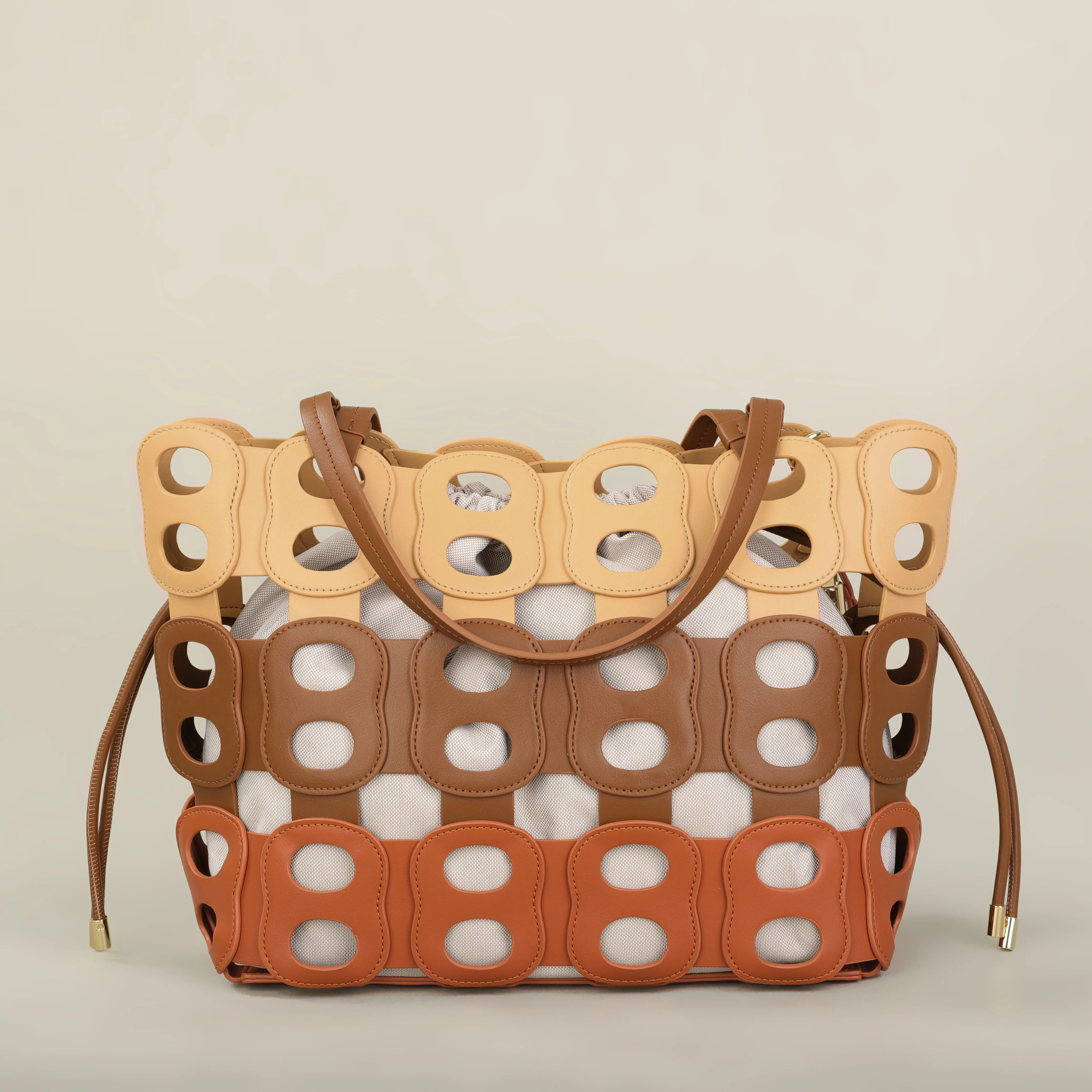 Bag accessories view