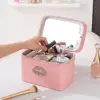 Travel Makeup Bag with LED Lighted Mirror Large Capacity Zipper Closure Handle Design Portable Cosmetic Makeup Organizer Bag 4