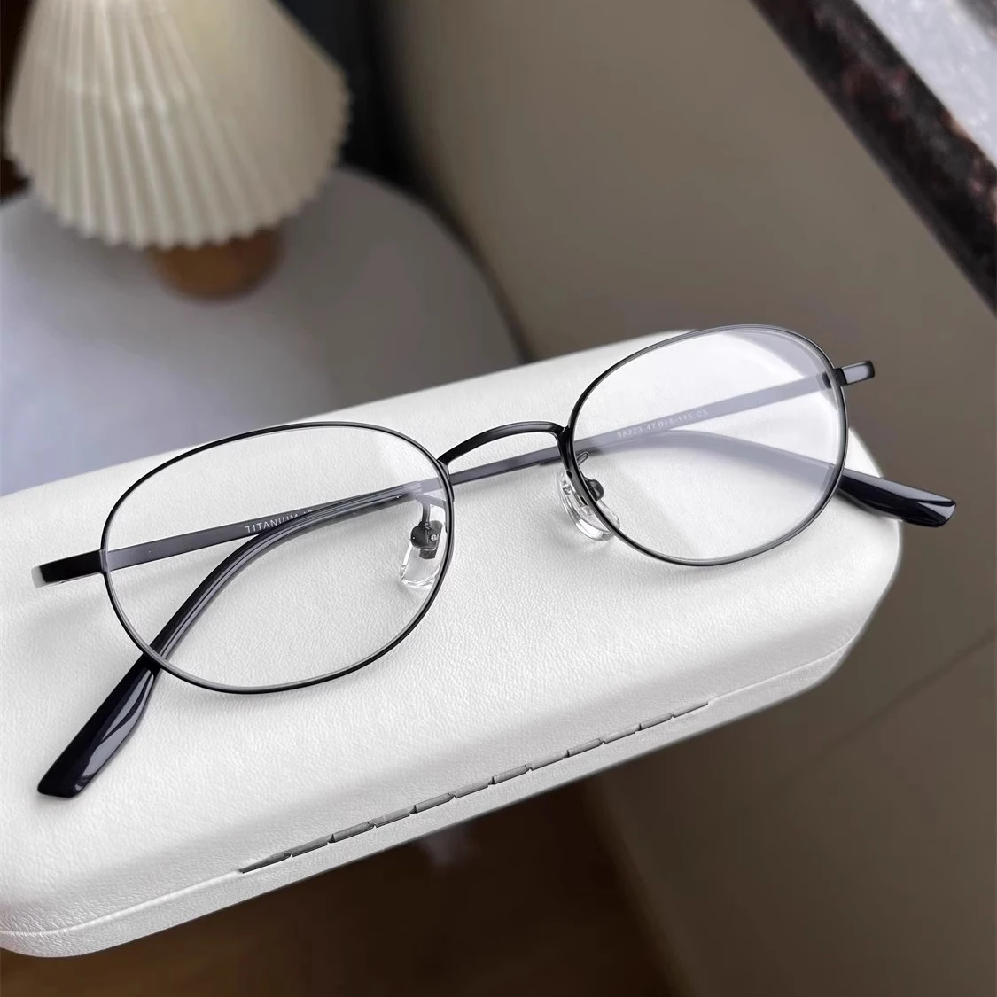 47mm Titanium Oval Optical Women's Men Myopia Eyeglasses