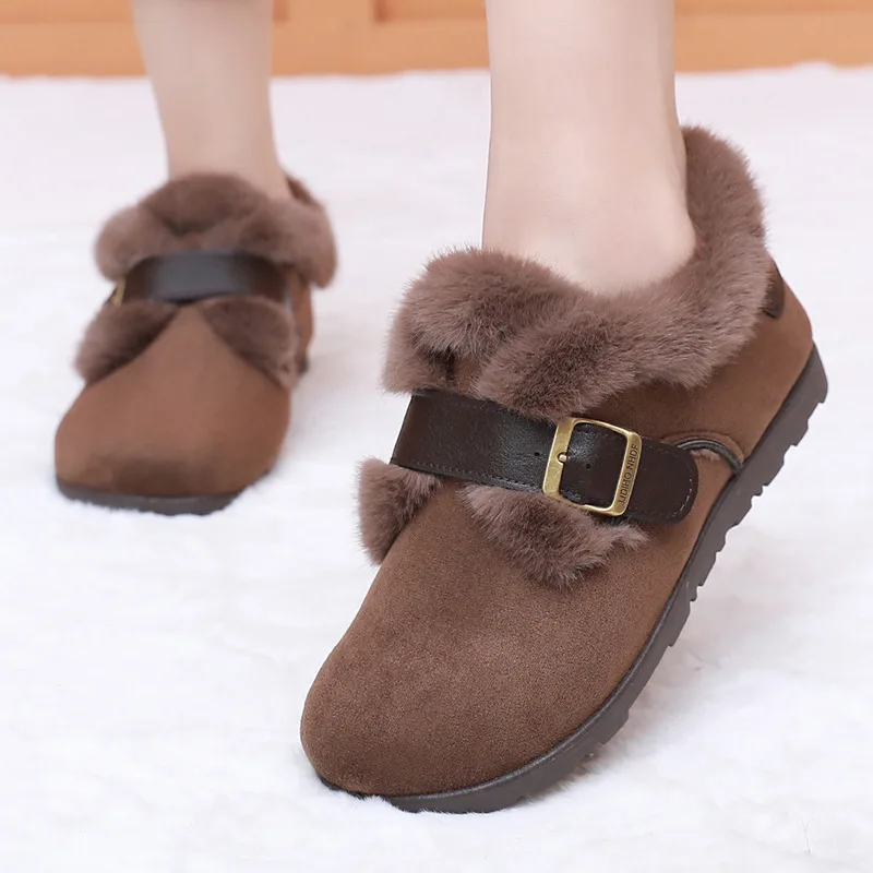 Outdoor Non Slip Women Warm Shoes 2026 Winter New Fashion Buckle Strap Vintage Casual Shoes Thicken Plush Soft Sole Cotton Shoes