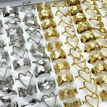 Anello di colore placcato oro argento in acciaio inossidabile all'ingrosso da 20 pezzi per anelli da festa fantasia a forma di cuore da donna