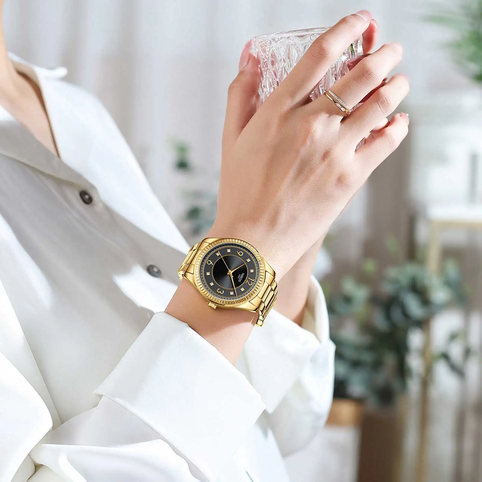 Luxury Men Women Watch Gold White Quartz Wrist Watch Stainless Steel Couples Clock Casual Waterproof Mens Watches_voghion.com