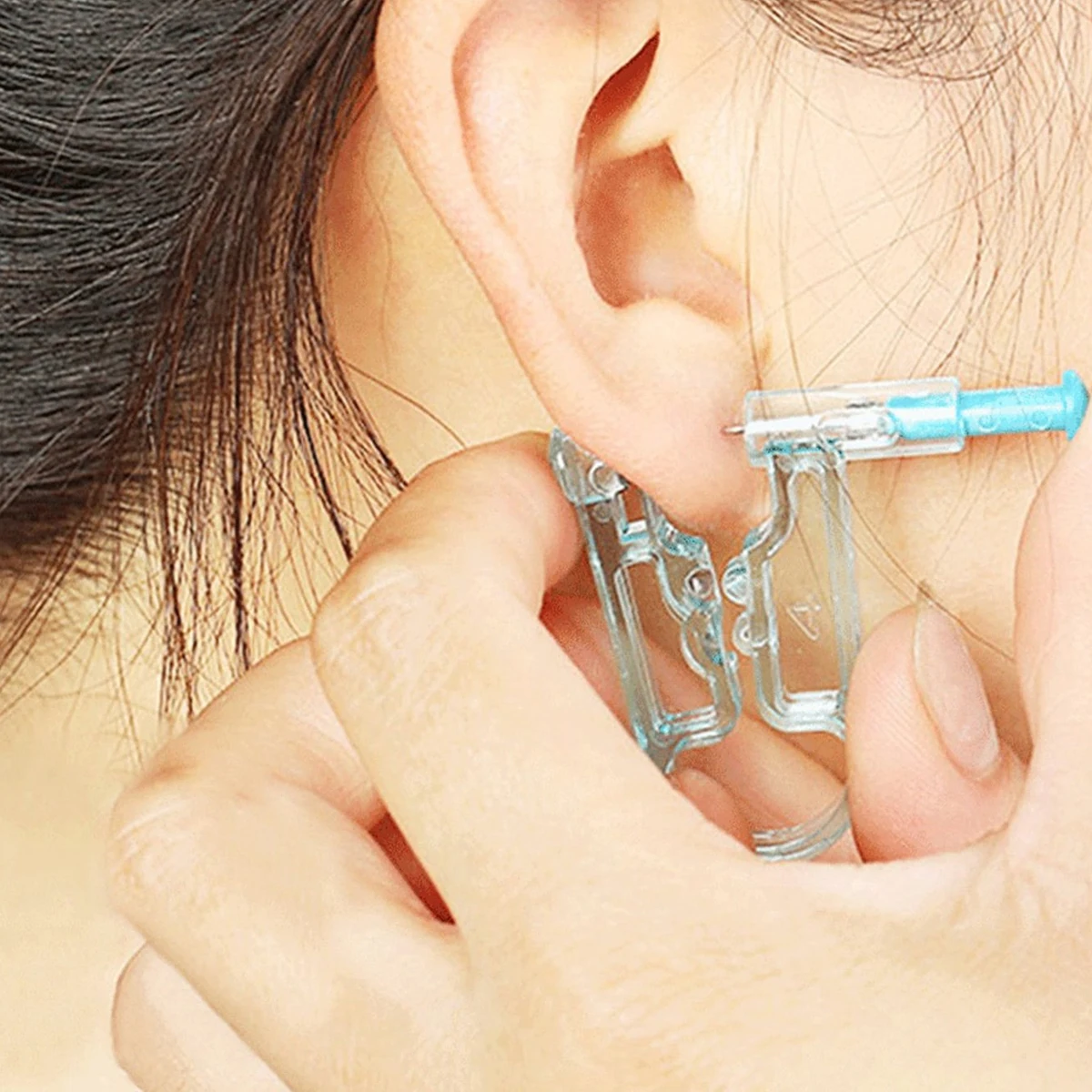 Safety Ear Piercing Gun Kit Disposable Disinfect Safety Earring Piercer Machine Studs Nose Clip Body Jewelry Piercing Tool