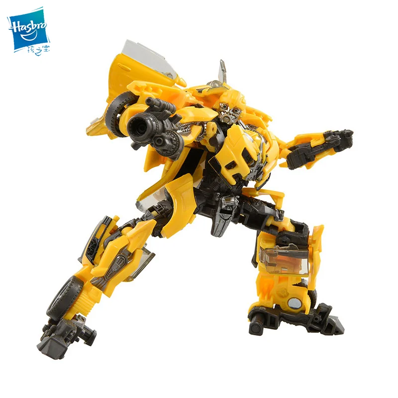 Figura Transformers: O Lado Oculto da Lua Studio Series 87 Deluxe 11 cm -  Bumblebee - F3168 - Hasbro