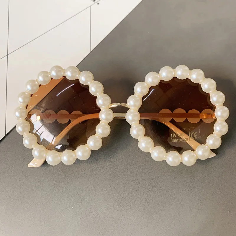 Pearl Round Sunglasses Women Small Frame Oval Vintage Sunglasses