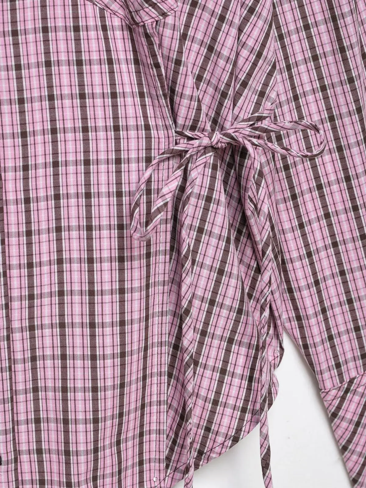 KONDALA Schicke Rote Karierte Sweetheart Damenbluse mit Umlegekragen Streetwear-Hemd Mode 2025 Falten Schnürung Lässiges Damenhemd – Detail 6