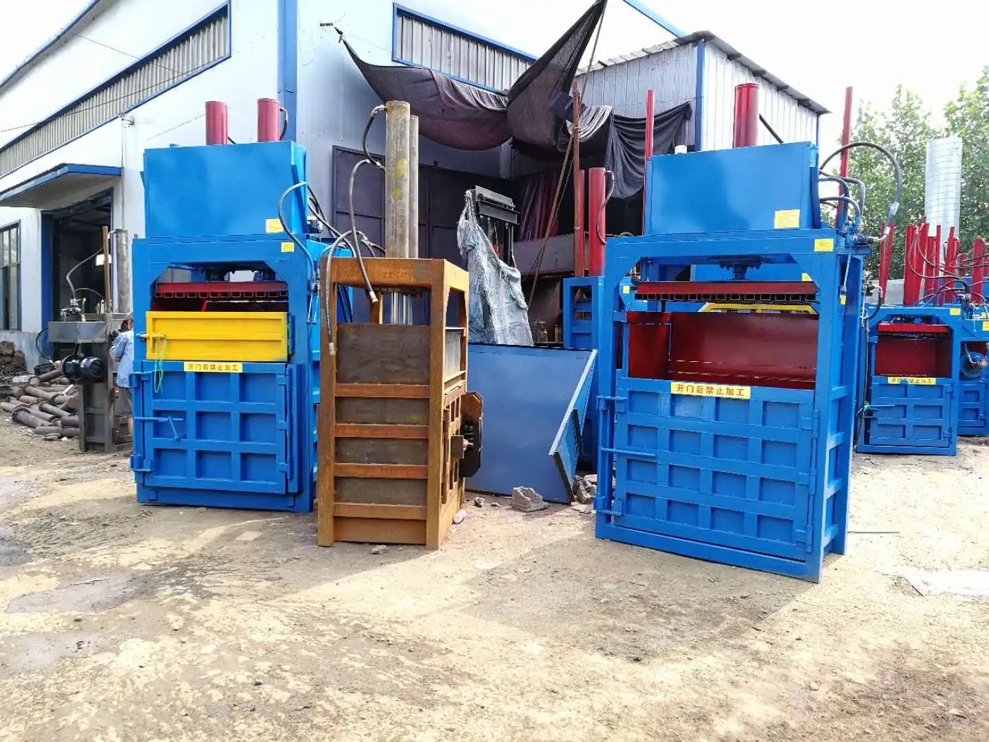 ACCE Vertical Type Hydraulic Waste Paper Cloths Baler Of Garbage Station Cloth Waste Compressor Baler Machine