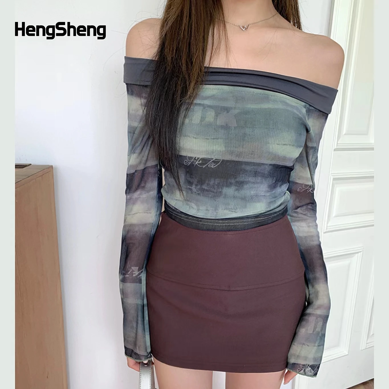 

Женские топы с открытыми плечами, укороченная футболка с длинным рукавом, повседневная облегающая блузка, женская футболка с расклешенным рукавом, привлекательный стиль, топ с завязкой y2k