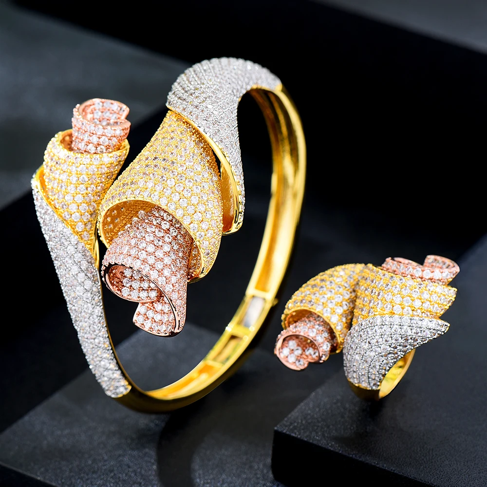 Caviglia Cubana Con Strass E Zirconi Cubici - Cavigliera Donna Oro, Regolabile, Hip Hop, Con Croce