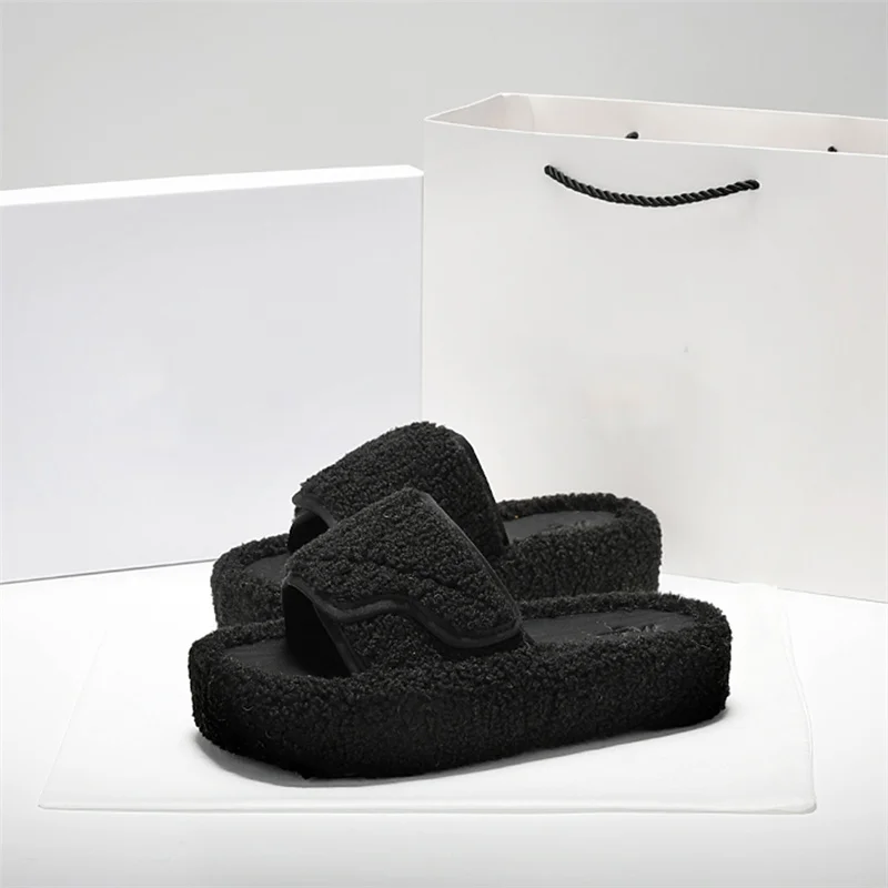 New Women's Fur Slippers Imitation Lamb Hair Fashion Elevated Slippers Women's Home Casual Thick Sole Slippers