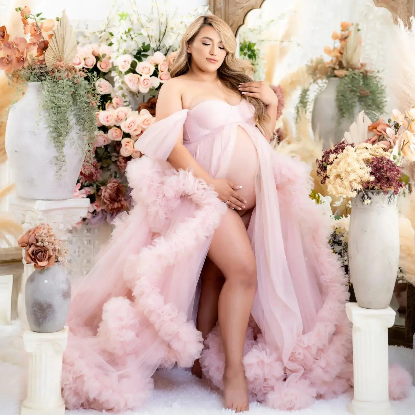 

Pink Maternity Dress for Photo Shoot Sweetheart Off Shoulder Bathrobe Ruffles Front Slit Pregnancy Photography Gowns