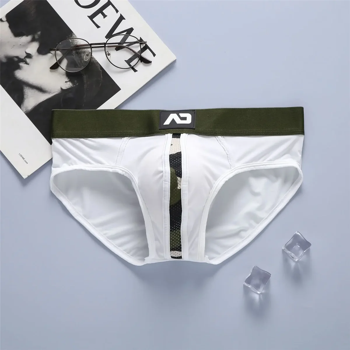 New men's briefs milk silk low waist elastic three-dimensional bag comfortable briefs added — view 5
