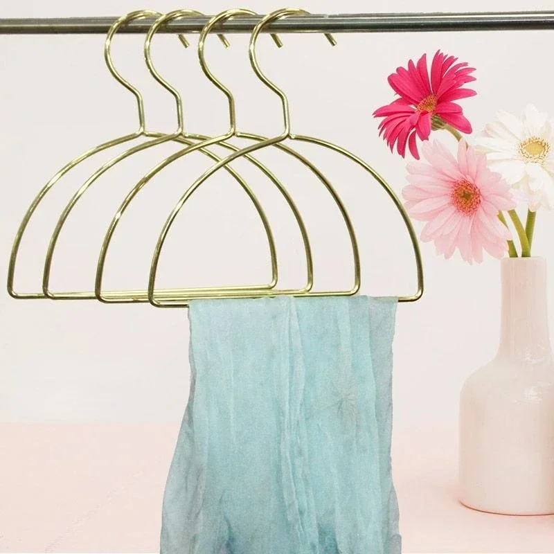 

Cloud Belt Round Silk Kids Half Rack, Tie Metal Scarf Rack Gold Hanger Hanger.