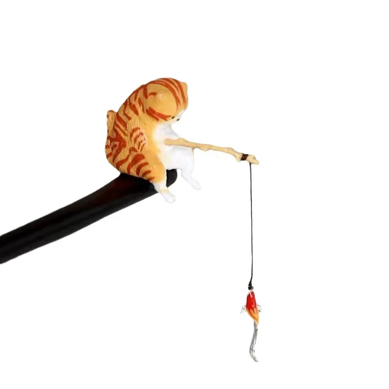 Bastoncini per capelli in legno Forchette Cartone animato Gatto in plastica con disegni di pesci Forcine per chignon in stile cinese vintage Accessori per capelli da donna - immagine 6