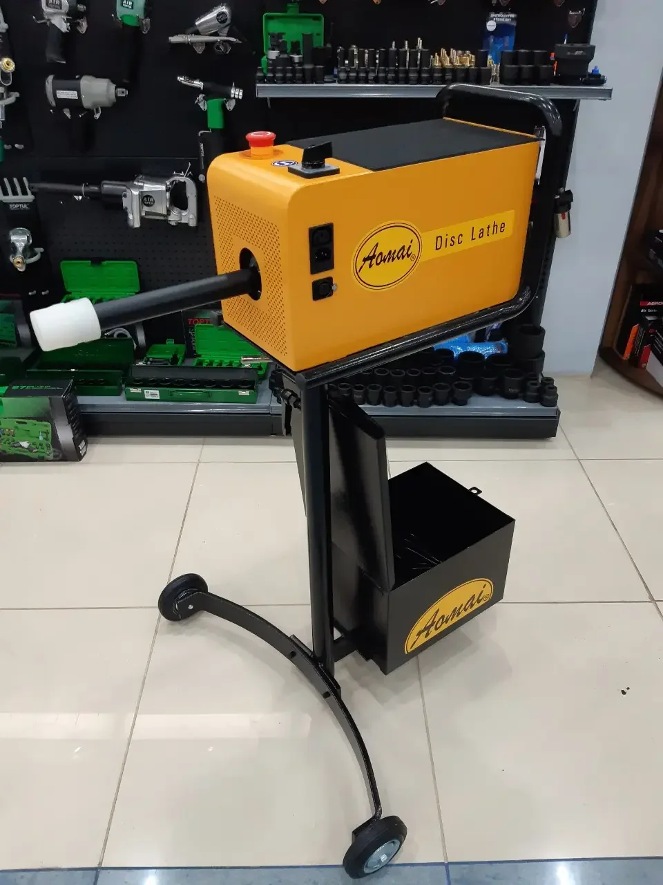 

AM8700 brake disc lathe machine grinding disc machine on car brake disc lathe AM-8700 on the car disc aligner