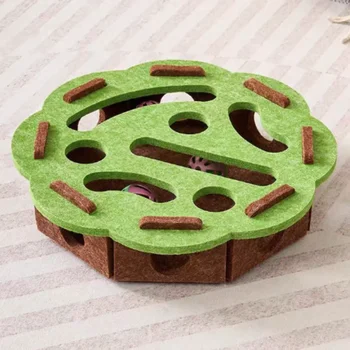 Giocattolo Labirinto per Gatti con Fori, Scatola in Feltro con Campanello e Palla, Gioco Interattivo Divertente per Gattini, Accessori per Gatti