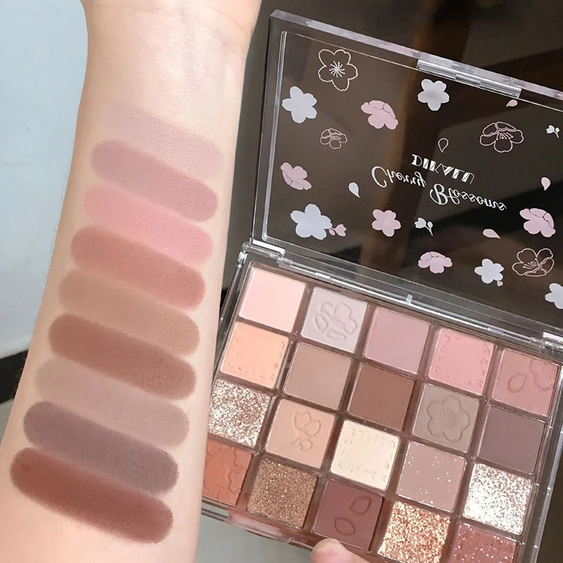 

20 Colors Pearly Matte Earth Color Multichrome Eyeshadow Portable Shiny Long Lasting Natural Waterproof Eyeshadow Makeup