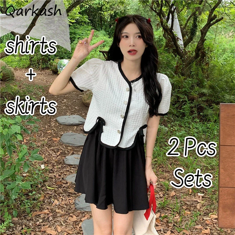 

Комплект из рубашки и Юбки Женский, летний, с коротким рукавом, со складками