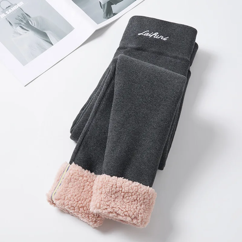 Pink velvet Dgrey