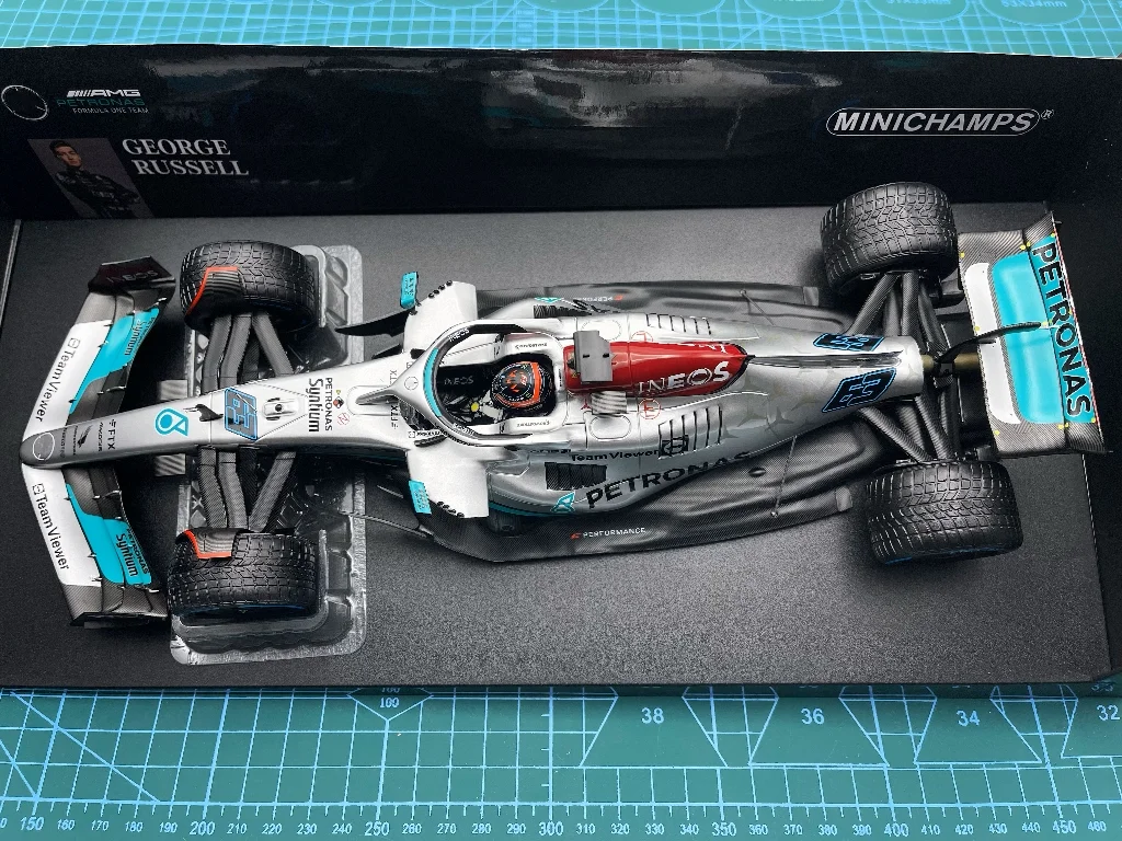 

Minichamps 1:18 F1 W13 2022 Russell Monaco Simulation Limited Edition Resin Metal Static Car Model Toy Gift