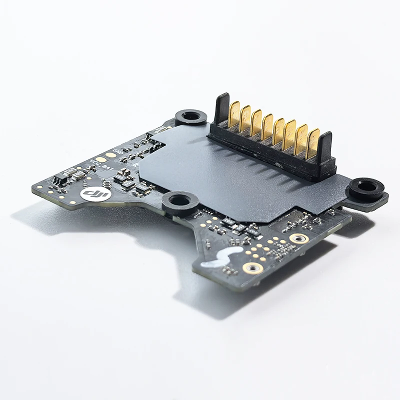 Détail de la fermeture éclair de la housse de protection pour DJI Mavic 3, assurant un maintien sécurisé.