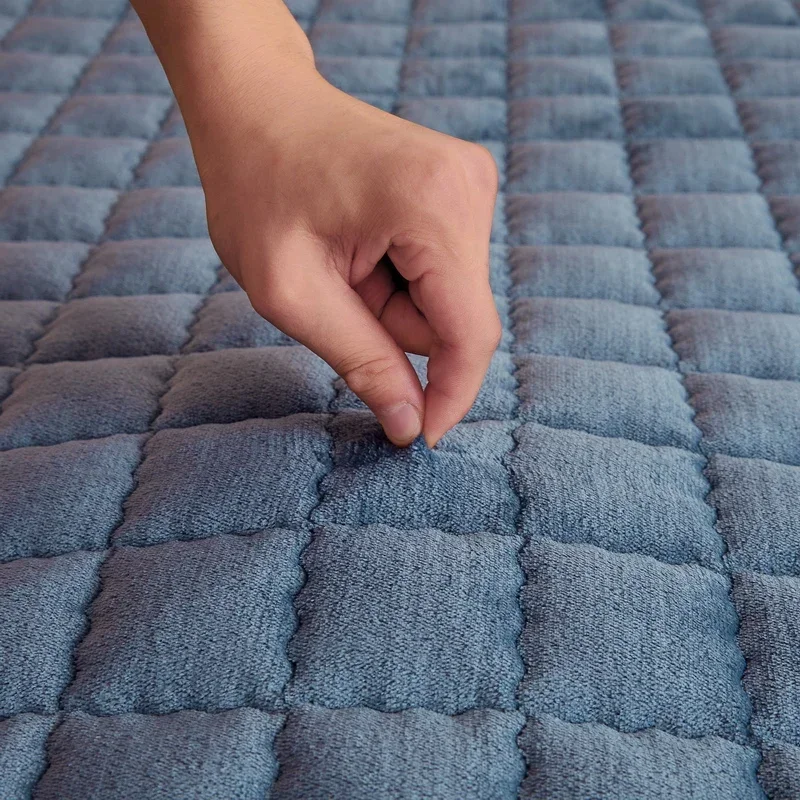 Velvet Quilted Mattress Topper – Blue 5