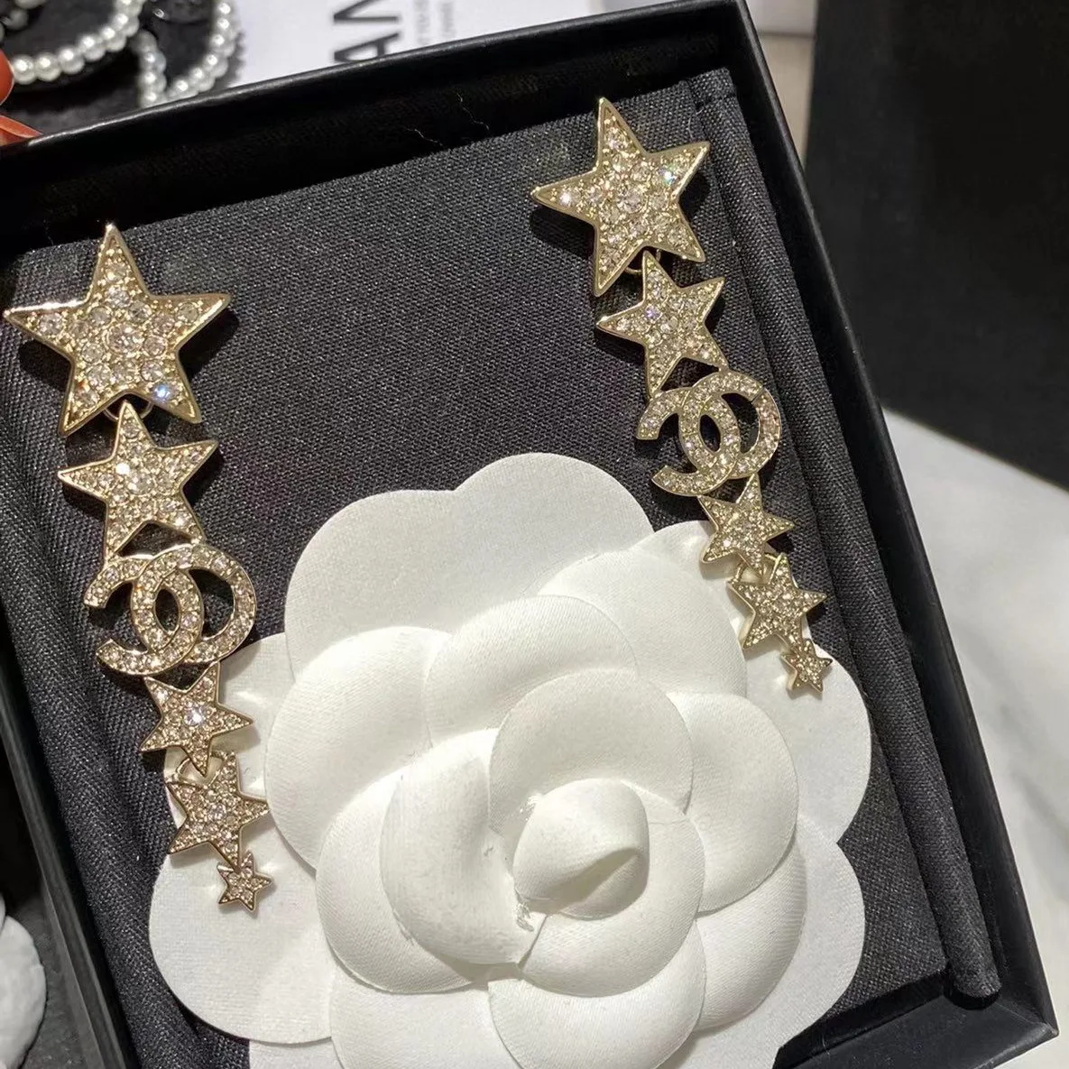 

Fashion Exquisite Shining Zircon Stars Drop Earrings Girls Simple Design Ear Studs Women New Korean Trendy Jewelry Gifts
