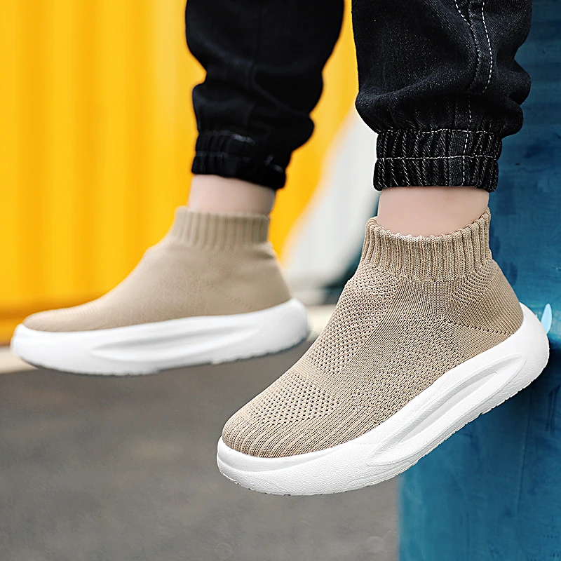 2025 Scarpe da ginnastica di moda per bambini per ragazzi e ragazze Scarpe da tennis Scarpe da corsa sportive traspiranti Scarpe da corsa per maglieria casual per bambini - immagine 2