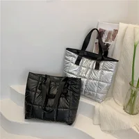 Fashionable Ladies Plaid Crossbody Bag Single Shoulder Handbag Stylish Accessory for Women - Image 5