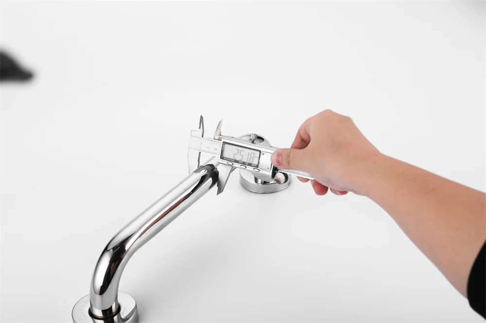 Description Picture 5 of item201/304 Stainless Steel Grab Bar Bathroom Bathtub And Shower Barrier-free Safety Railings Elderly And Disabled Anti-slip Handle
