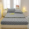 1 Simple Modern Letter Printed Matte Fitted Sheet, Bedroom Printed Bed Cover, Bedding (Excluding Pillowcases) 3