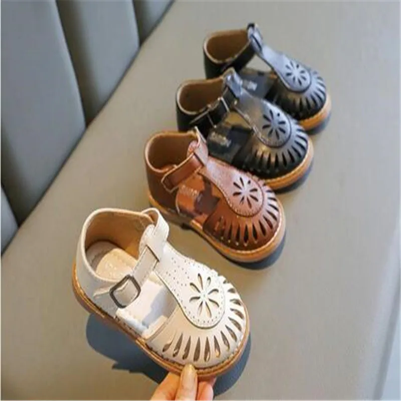 

Girl's T-strap Shoes Hollow Out British Style Soft Classic Children Mary Janes 22-36 Infant Round Toe Flat Summer Kids Sandals