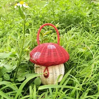 Mushroom Storage Basket Handmade Rattan Handbag Kids Photo Prop Wicker Bucket Cute Bag for Children Snack Toy ganizer Random 1