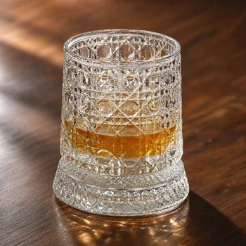 Rotating Whiskey Glass with LED Light Up Coaster,9 oz,Clear Glass 1