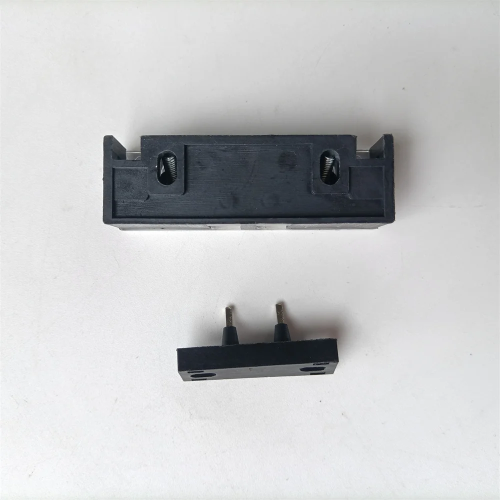 AZ-06 Elevator Door Contact 161 Landing Door Lock Contact Switch Lift Spare Parts