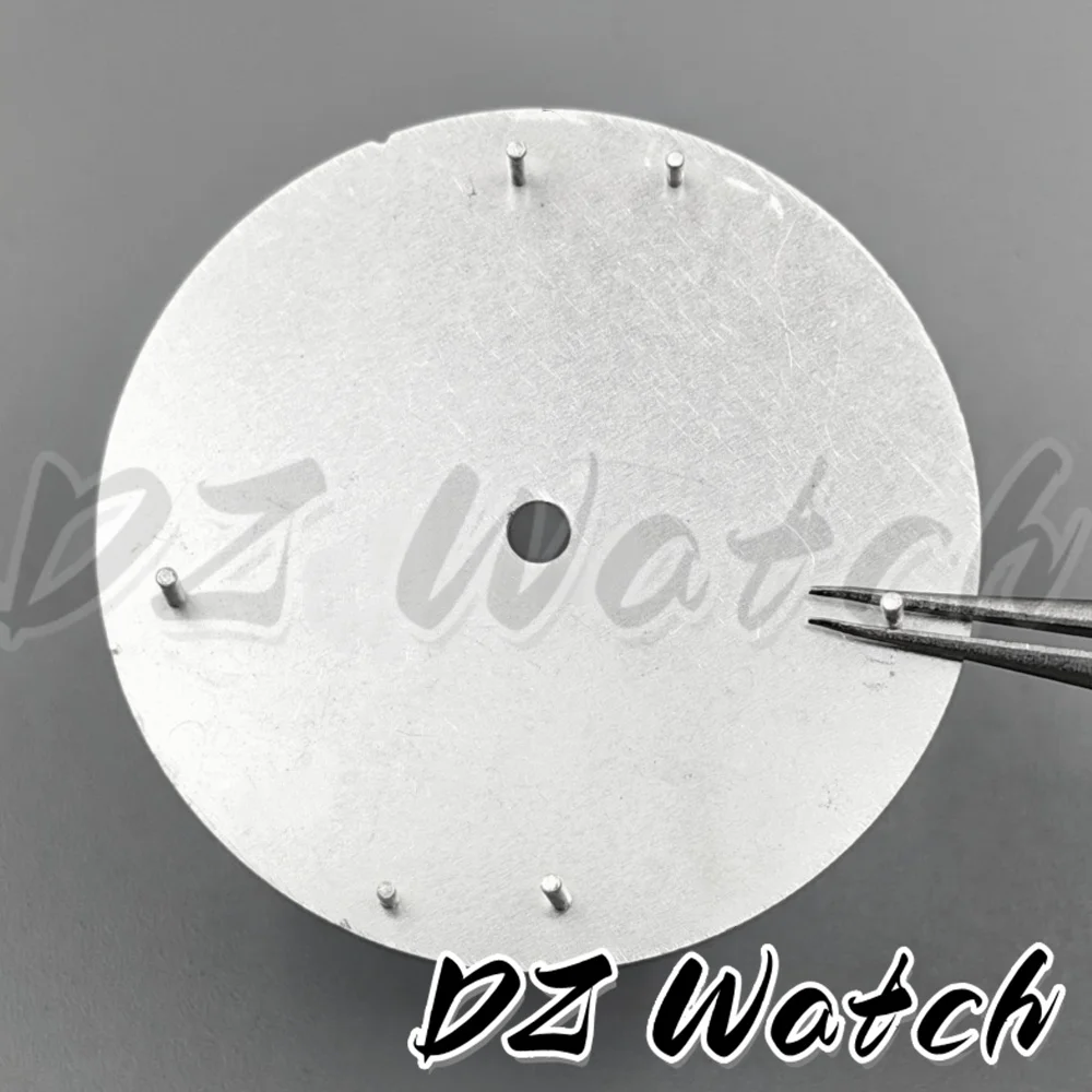 Enhanced Luminous Watch Dial - 29mm Black, White, and Blue