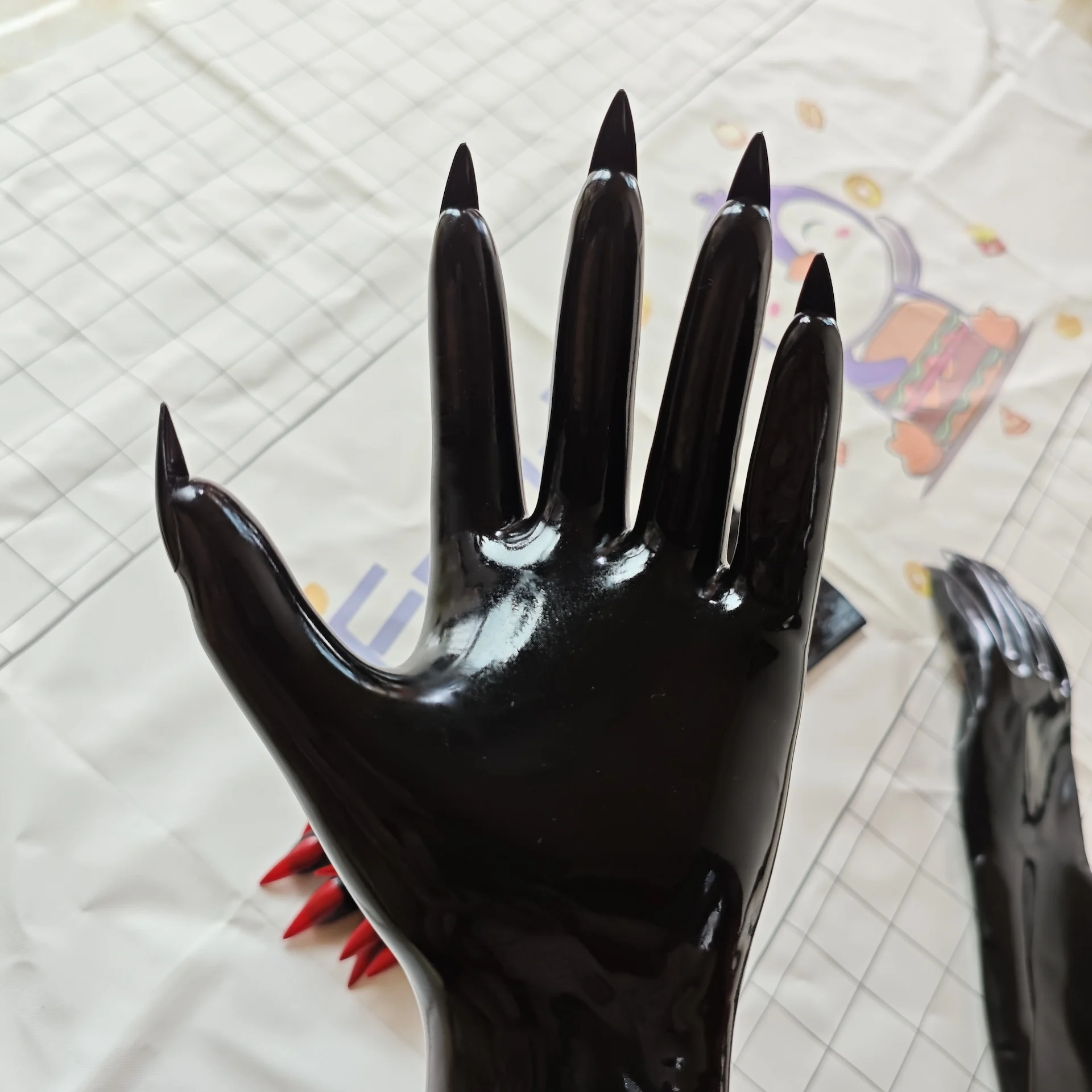 Crossdress Male To Female Oil Shiny Super Thin Latex Zentai short Red Flat Nails Fetish Sheer Cosplay Kigurumi Gloves cosplay gloves latex gloves