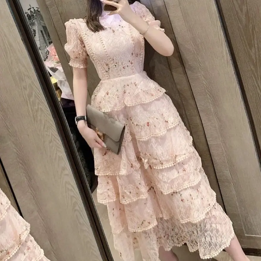 

2023 Summer New Fashion Princess Style Vintage Palace Lace White Pink Dress Women's Flower Embroidered Long Party Dresses