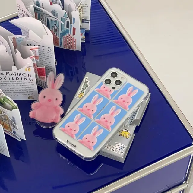 한국 만화를 사랑하는 이들을 위한 파란색 토끼 휴대폰 케이스
