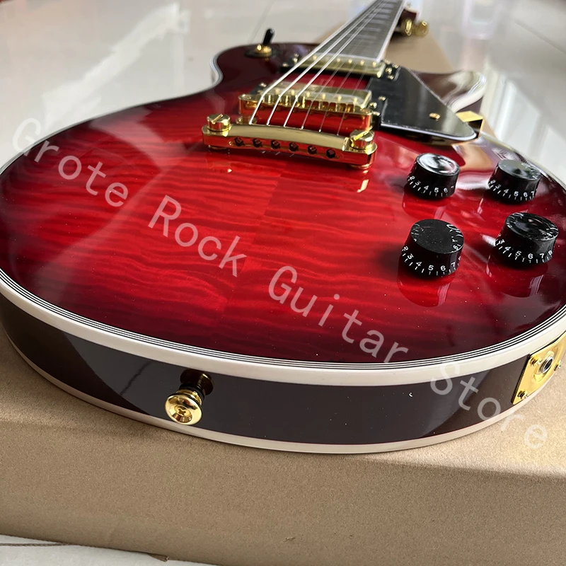 

Exquisite tiger skin patterned electric guitar, made of pure solid wood material, with guaranteed quality and fast delivery.