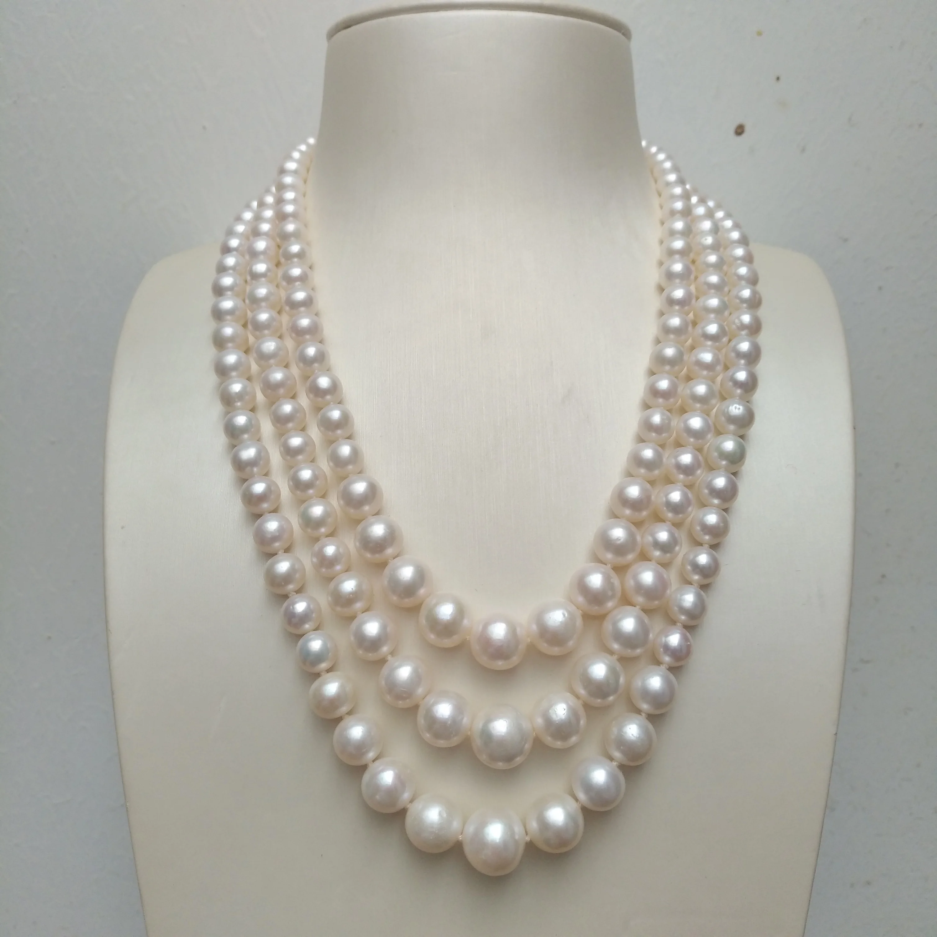 

2023 New Design 3 Rows 17-19in Round AAA+ 5-10mm White Natural Akoya Pearl Gradually get bigger Necklace 14KGP Free Shipping