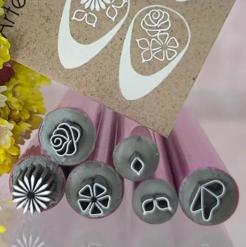 Description Picture 6 of itemDIY Nail Art Stamp Pen Set - 6/10/15PCS Nail Graffiti Dotting Tools Easy to Use NailStamp Pen for Creative Nail Design