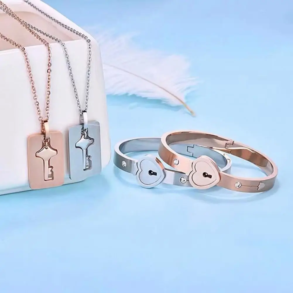 1 Set Beautiful Unisex Heart Bracelet Key Charm Choker Set Non-fading Bracelet Choker Set Bright Luster for Dating 6